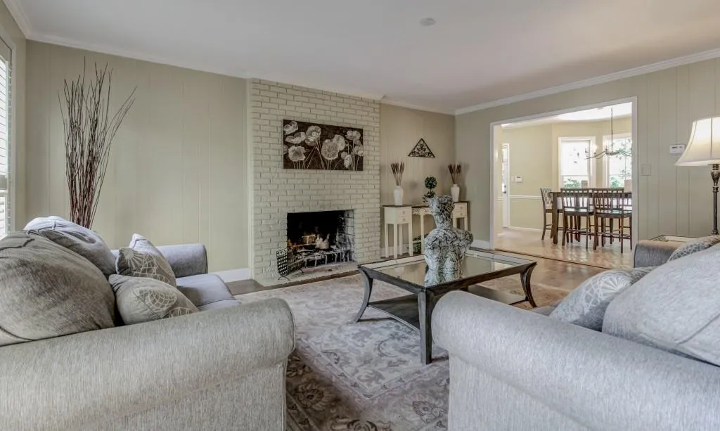 595 Chestnut Hall Lane, Atlanta, Georgia 30327, 4 Bedrooms Bedrooms, ,2 BathroomsBathrooms,Residential,Sold,595 Chestnut Hall Lane,5630180