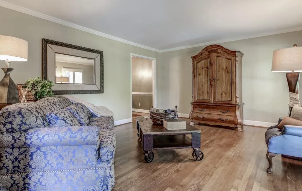 595 Chestnut Hall Lane, Atlanta, Georgia 30327, 4 Bedrooms Bedrooms, ,2 BathroomsBathrooms,Residential,Sold,595 Chestnut Hall Lane,5630180