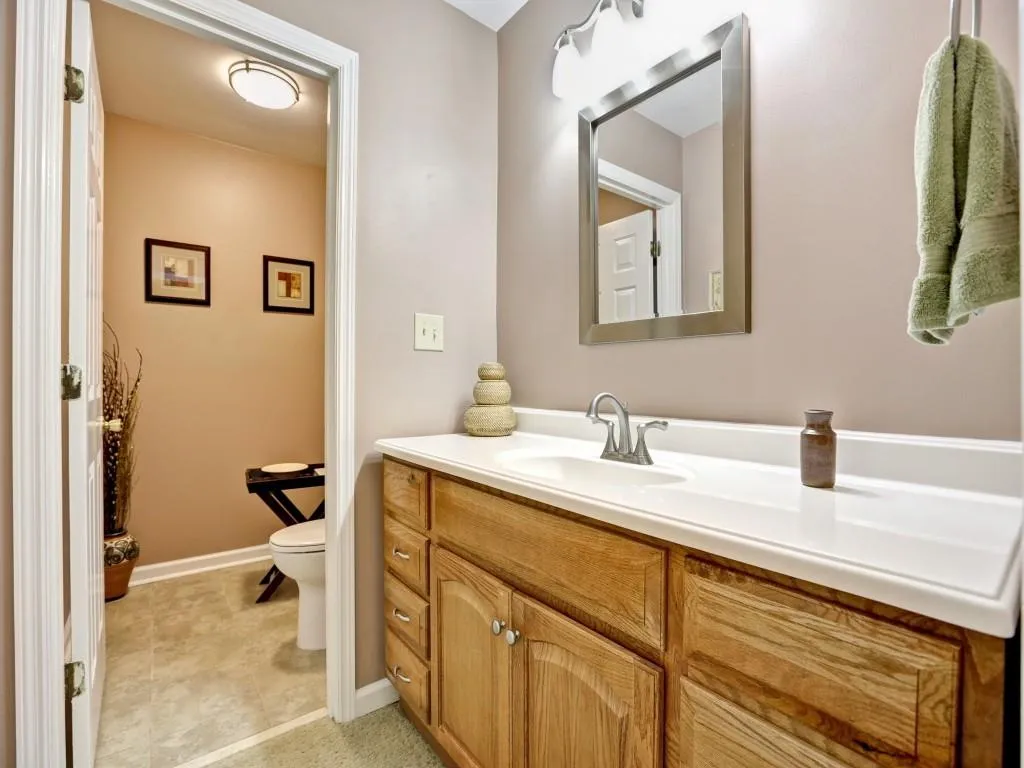 459 The North Chace Ne Unit 459, Sandy Springs, Georgia 30328, 3 Bedrooms Bedrooms, ,2 BathroomsBathrooms,Residential,Sold,459 The North Chace Ne Unit 459,5741844