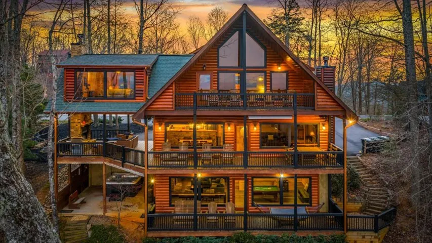 176 Katahdin Drive, Mineral Bluff, Georgia 30559