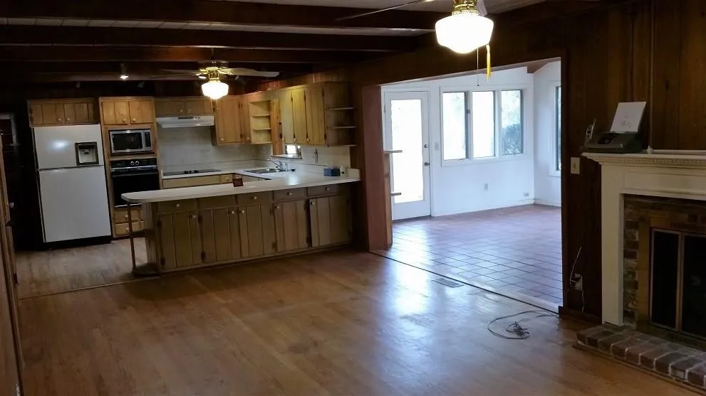 420 Montevallo Drive, Sandy Springs, Georgia 30342, 4 Bedrooms Bedrooms, ,3 BathroomsBathrooms,Residential,Sold,420 Montevallo Drive,5638614