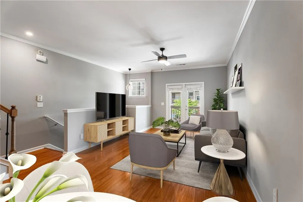 2015 Liberty Court Nw, Atlanta, Georgia 30318, 3 Bedrooms Bedrooms, ,3 BathroomsBathrooms,Residential,Sold,2015 Liberty Court Nw,7578731