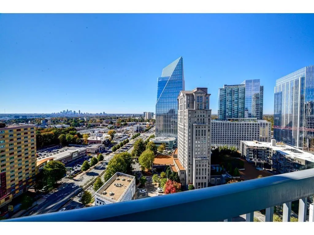3324 Peachtree Road Ne Unit 2708, Atlanta, Georgia 30326, 1 Bedroom Bedrooms, ,1 BathroomBathrooms,Residential,Sold,3324 Peachtree Road Ne Unit 2708,5830362