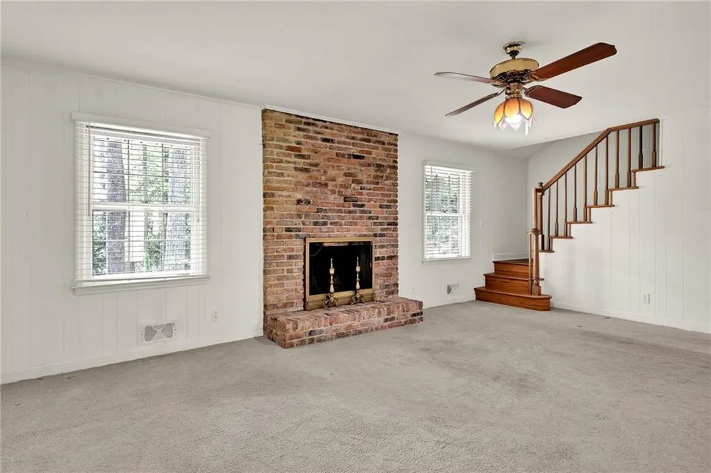 605 Patrick Place Ne, Sandy Springs, Georgia 30328, 3 Bedrooms Bedrooms, ,2 BathroomsBathrooms,Residential,Sold,605 Patrick Place Ne,7359227