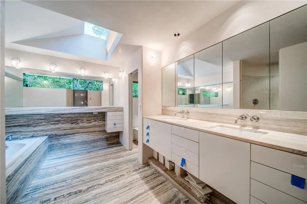 720 Weatherly Lane, Sandy Springs, Georgia 30328, 5 Bedrooms Bedrooms, ,4 BathroomsBathrooms,Residential,Sold,720 Weatherly Lane,7098606 720 Weatherly Lane, Sandy Springs, Georgia 30328, 5 Bedrooms Bedrooms, ,4 BathroomsBathrooms,Residential,Sold,720 Weatherly Lane,7098606