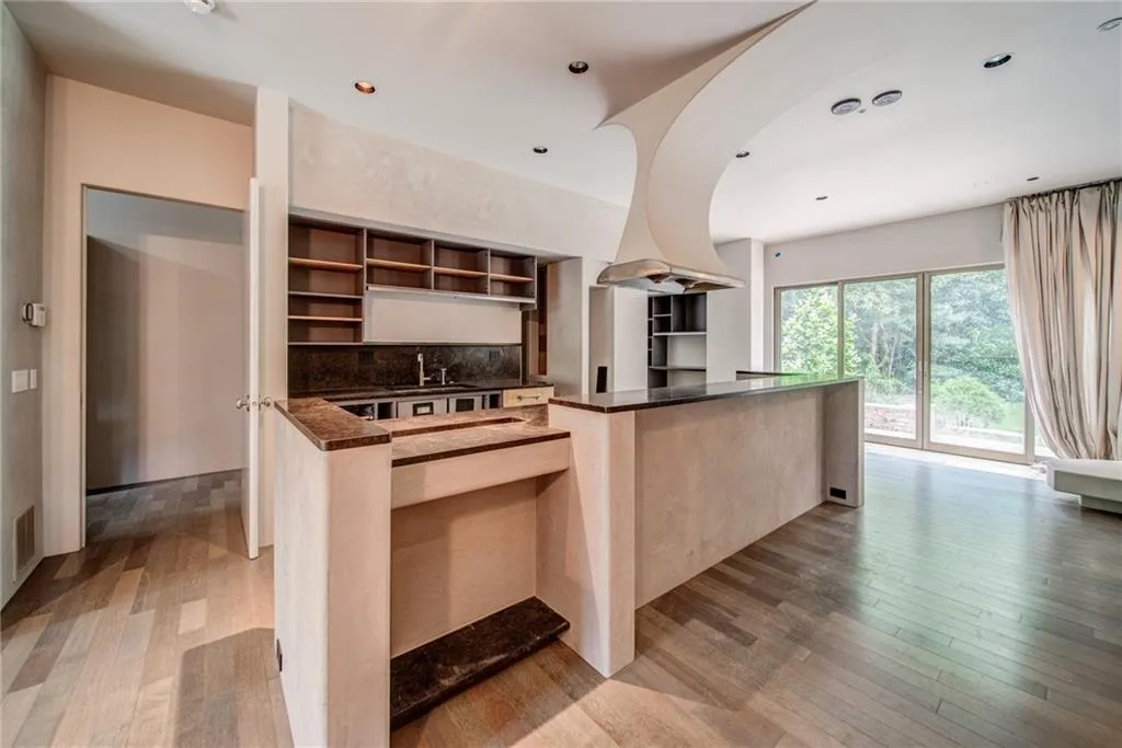 720 Weatherly Lane, Sandy Springs, Georgia 30328, 5 Bedrooms Bedrooms, ,4 BathroomsBathrooms,Residential,Sold,720 Weatherly Lane,7098606 720 Weatherly Lane, Sandy Springs, Georgia 30328, 5 Bedrooms Bedrooms, ,4 BathroomsBathrooms,Residential,Sold,720 Weatherly Lane,7098606