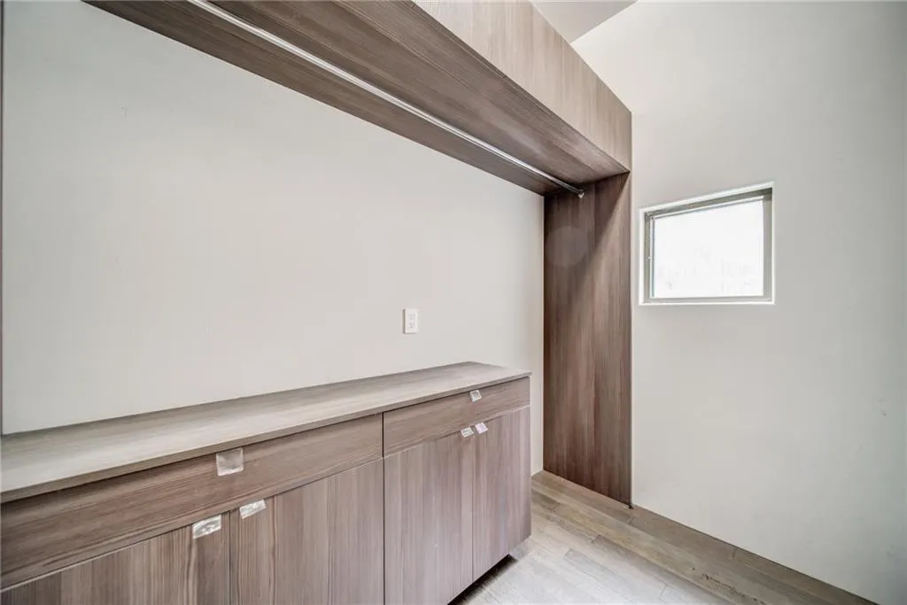 720 Weatherly Lane, Sandy Springs, Georgia 30328, 5 Bedrooms Bedrooms, ,4 BathroomsBathrooms,Residential,Sold,720 Weatherly Lane,7098606 720 Weatherly Lane, Sandy Springs, Georgia 30328, 5 Bedrooms Bedrooms, ,4 BathroomsBathrooms,Residential,Sold,720 Weatherly Lane,7098606