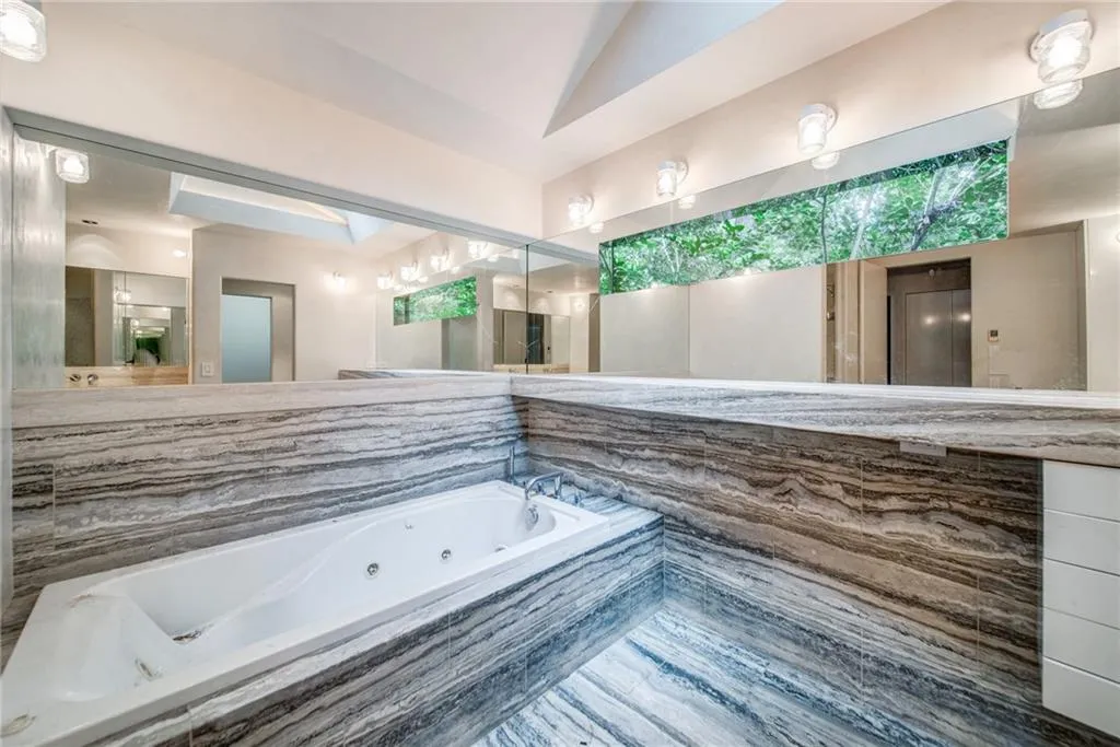 720 Weatherly Lane, Sandy Springs, Georgia 30328, 5 Bedrooms Bedrooms, ,4 BathroomsBathrooms,Residential,Sold,720 Weatherly Lane,7098606 720 Weatherly Lane, Sandy Springs, Georgia 30328, 5 Bedrooms Bedrooms, ,4 BathroomsBathrooms,Residential,Sold,720 Weatherly Lane,7098606