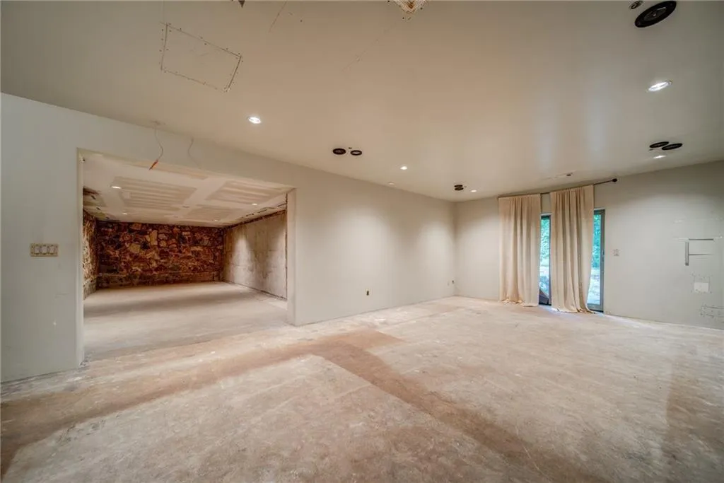 720 Weatherly Lane, Sandy Springs, Georgia 30328, 5 Bedrooms Bedrooms, ,4 BathroomsBathrooms,Residential,Sold,720 Weatherly Lane,7098606 720 Weatherly Lane, Sandy Springs, Georgia 30328, 5 Bedrooms Bedrooms, ,4 BathroomsBathrooms,Residential,Sold,720 Weatherly Lane,7098606