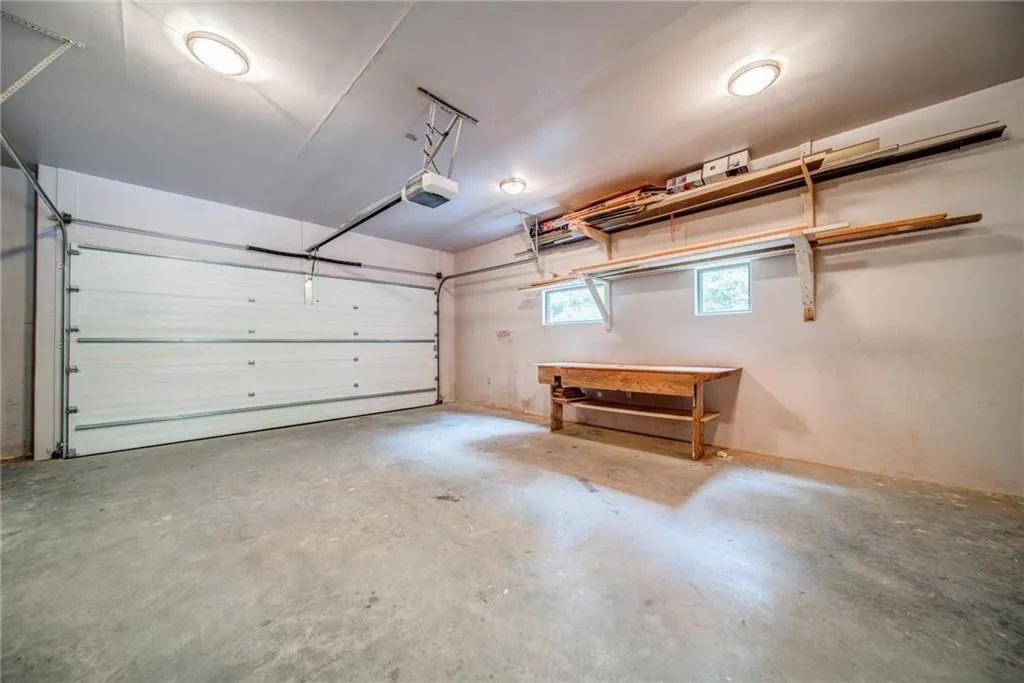 720 Weatherly Lane, Sandy Springs, Georgia 30328, 5 Bedrooms Bedrooms, ,4 BathroomsBathrooms,Residential,Sold,720 Weatherly Lane,7098606 720 Weatherly Lane, Sandy Springs, Georgia 30328, 5 Bedrooms Bedrooms, ,4 BathroomsBathrooms,Residential,Sold,720 Weatherly Lane,7098606