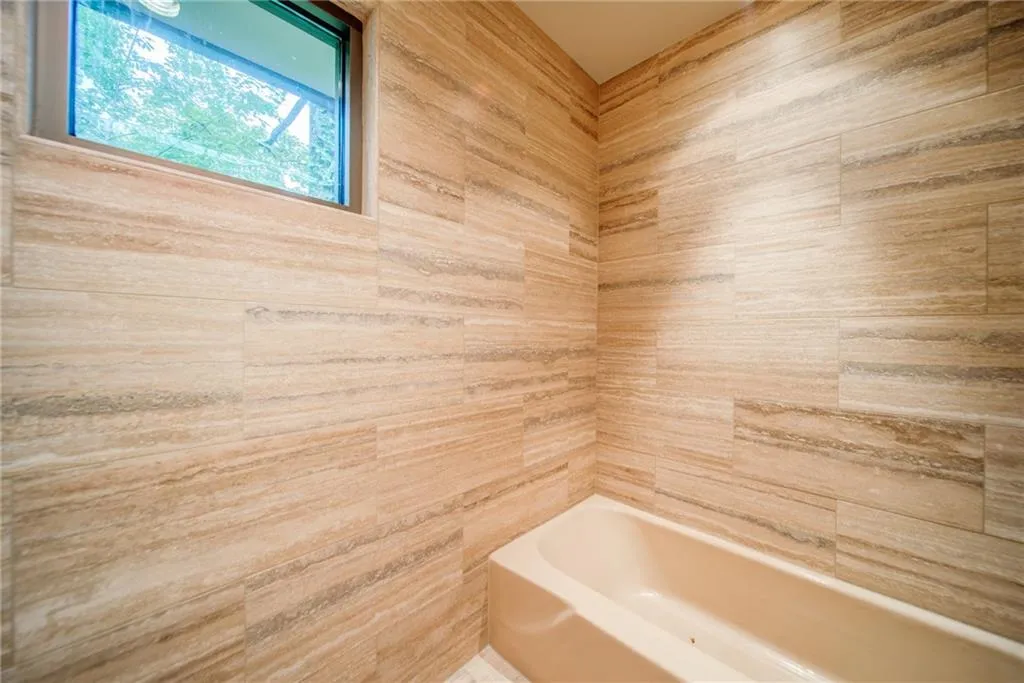 720 Weatherly Lane, Sandy Springs, Georgia 30328, 5 Bedrooms Bedrooms, ,4 BathroomsBathrooms,Residential,Sold,720 Weatherly Lane,7098606 720 Weatherly Lane, Sandy Springs, Georgia 30328, 5 Bedrooms Bedrooms, ,4 BathroomsBathrooms,Residential,Sold,720 Weatherly Lane,7098606