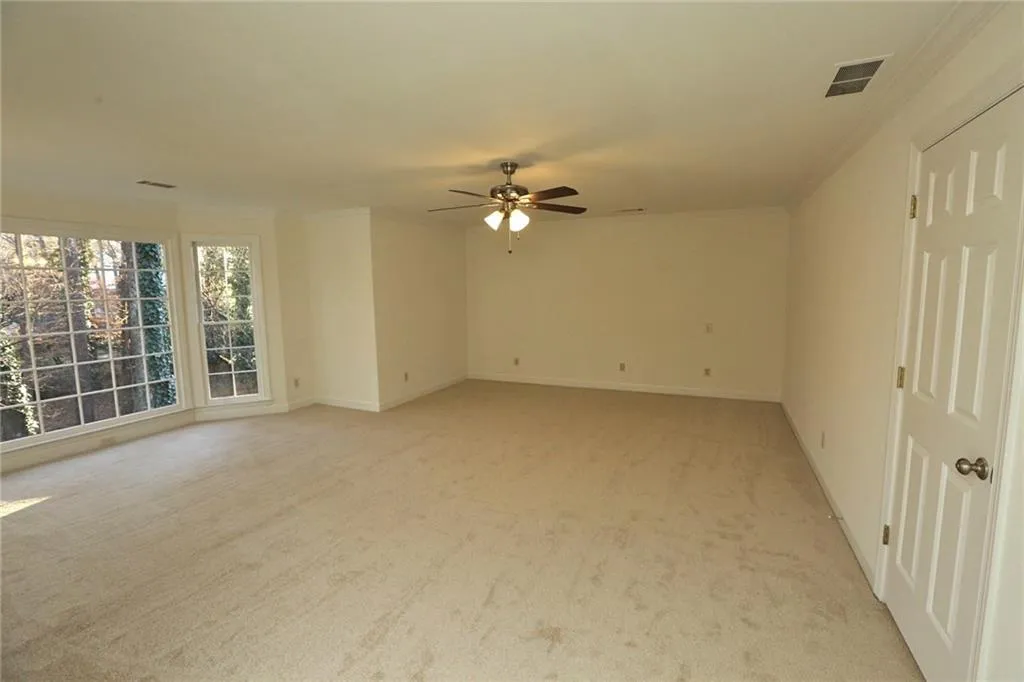5025 Willow Bluff Drive, Sandy Springs, Georgia 30350, 5 Bedrooms Bedrooms, ,4 BathroomsBathrooms,Residential,Sold,5025 Willow Bluff Drive,6112183