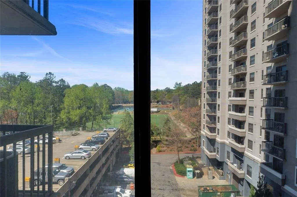 795 Hammond Drive Unit 509, Atlanta, Georgia 30328, 1 Bedroom Bedrooms, ,1 BathroomBathrooms,Residential,Sold,795 Hammond Drive Unit 509,7357686