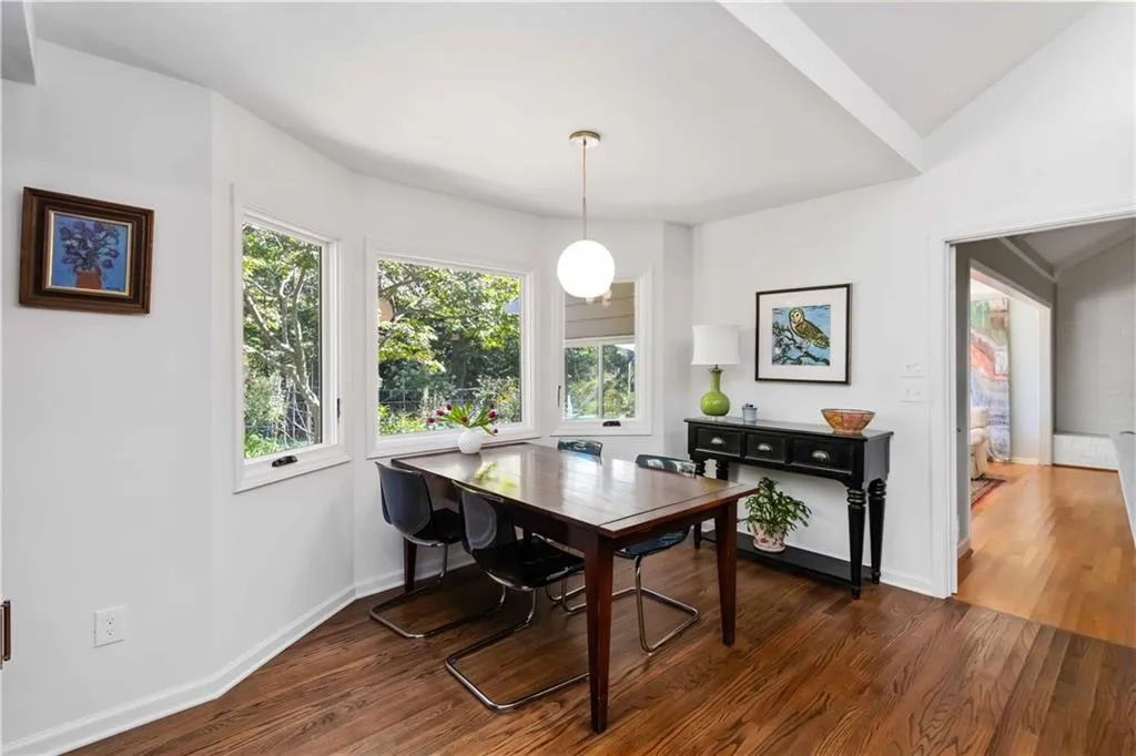 3475 Tanbark Court Ne, Atlanta, Georgia 30319, 5 Bedrooms Bedrooms, ,3 BathroomsBathrooms,Residential,For Sale,3475 Tanbark Court Ne,7666881