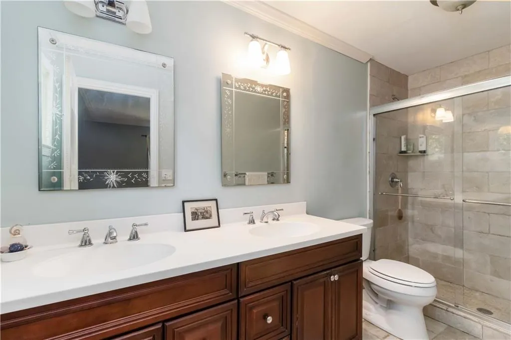 3475 Tanbark Court Ne, Atlanta, Georgia 30319, 5 Bedrooms Bedrooms, ,3 BathroomsBathrooms,Residential,For Sale,3475 Tanbark Court Ne,7666881