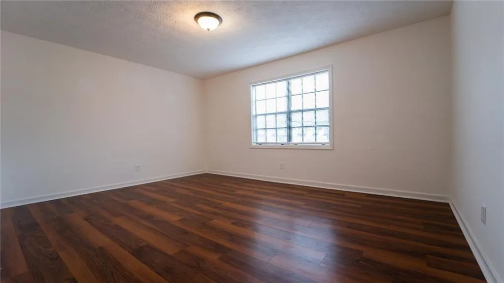 365 Winding River Drive Unit D, Sandy Springs, Georgia 30350, 2 Bedrooms Bedrooms, ,2 BathroomsBathrooms,Residential,Sold,365 Winding River Drive Unit D,7153030