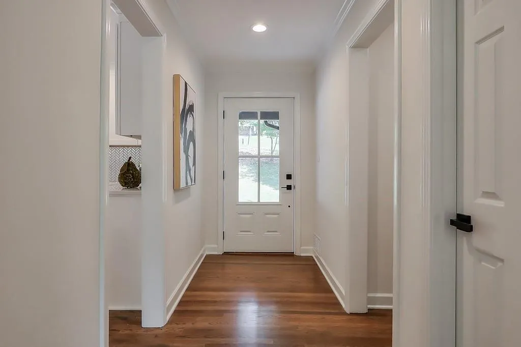 395 Montevallo Drive, Sandy Springs, Georgia 30342, 4 Bedrooms Bedrooms, ,3 BathroomsBathrooms,Residential,Sold,395 Montevallo Drive,7077552