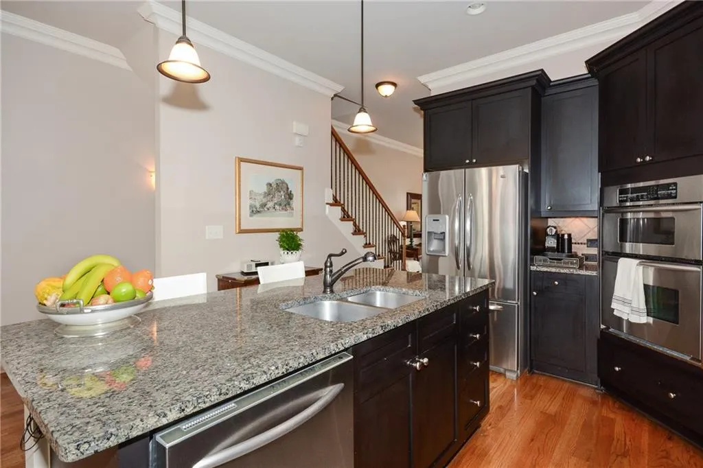 357 Alderwood Lane Unit 53, Sandy Springs, Georgia 30328, 3 Bedrooms Bedrooms, ,3 BathroomsBathrooms,Residential,Sold,357 Alderwood Lane Unit 53,5802461
