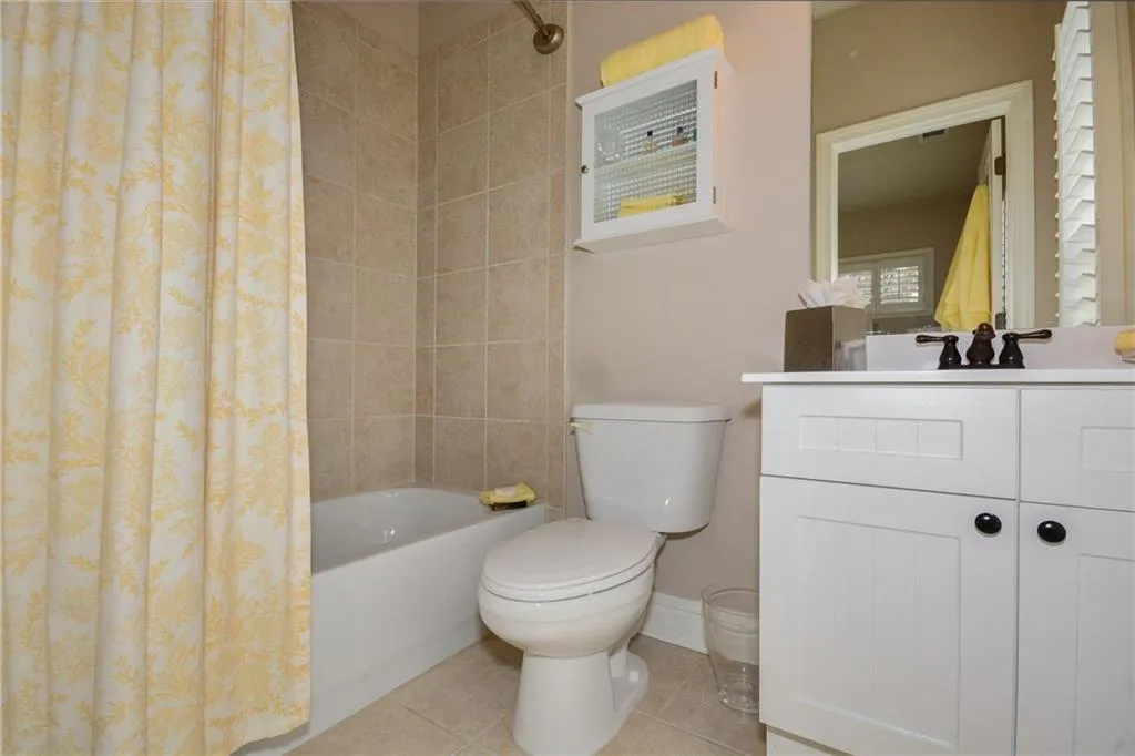 357 Alderwood Lane Unit 53, Sandy Springs, Georgia 30328, 3 Bedrooms Bedrooms, ,3 BathroomsBathrooms,Residential,Sold,357 Alderwood Lane Unit 53,5802461