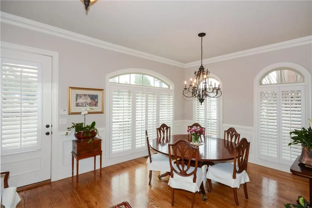 357 Alderwood Lane Unit 53, Sandy Springs, Georgia 30328, 3 Bedrooms Bedrooms, ,3 BathroomsBathrooms,Residential,Sold,357 Alderwood Lane Unit 53,5802461