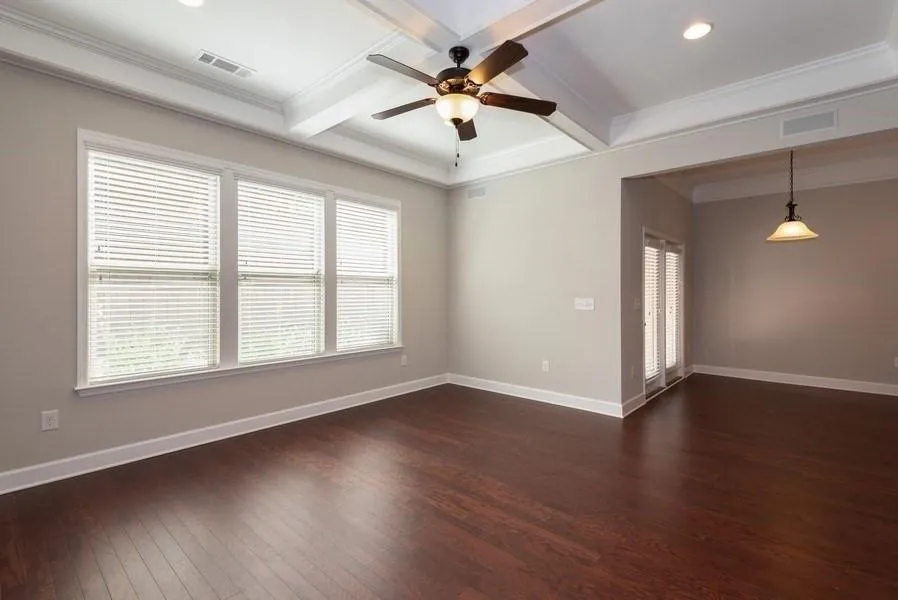 5525 Parkerton Lane, Atlanta, Georgia 30342, 3 Bedrooms Bedrooms, ,3 BathroomsBathrooms,Residential,Sold,5525 Parkerton Lane,6579437