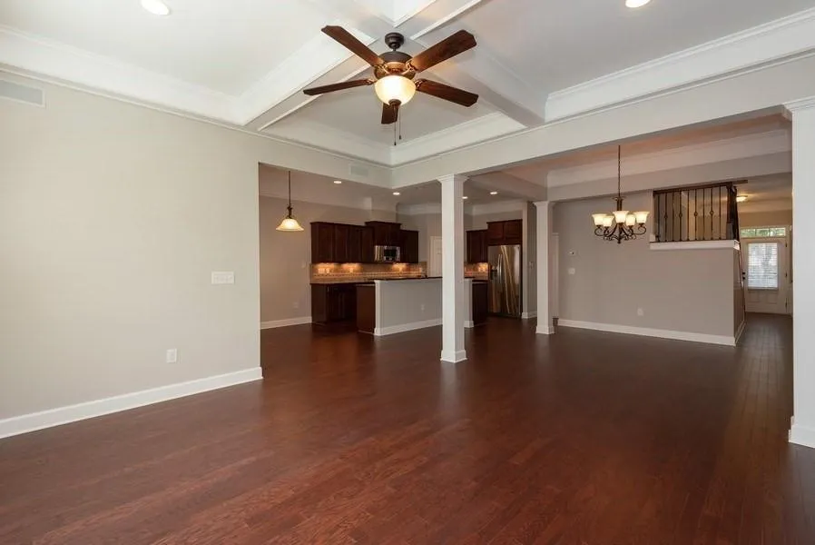 5525 Parkerton Lane, Atlanta, Georgia 30342, 3 Bedrooms Bedrooms, ,3 BathroomsBathrooms,Residential,Sold,5525 Parkerton Lane,6579437