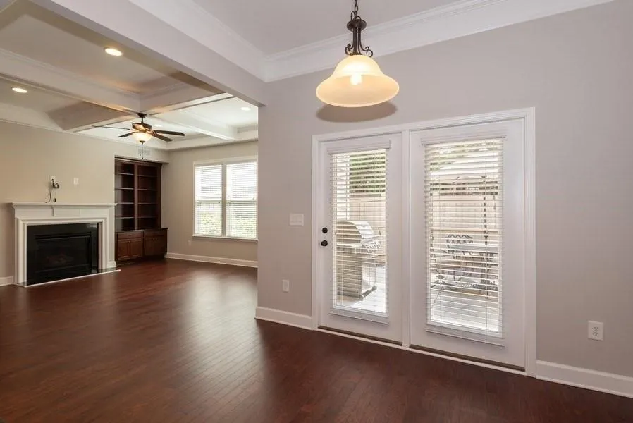 5525 Parkerton Lane, Atlanta, Georgia 30342, 3 Bedrooms Bedrooms, ,3 BathroomsBathrooms,Residential,Sold,5525 Parkerton Lane,6579437
