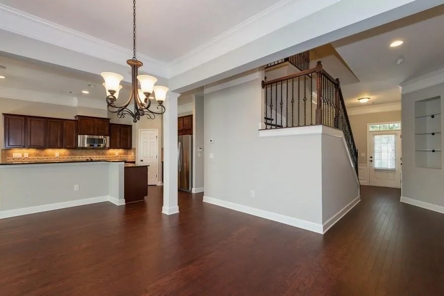 5525 Parkerton Lane, Atlanta, Georgia 30342, 3 Bedrooms Bedrooms, ,3 BathroomsBathrooms,Residential,Sold,5525 Parkerton Lane,6579437