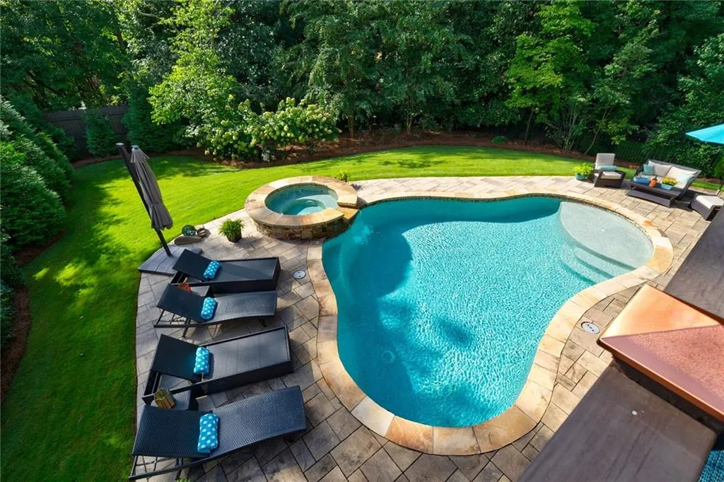 309 Windsor Parkway, Sandy Springs, Georgia 30342, 5 Bedrooms Bedrooms, ,5 BathroomsBathrooms,Residential,Sold,309 Windsor Parkway,6779853