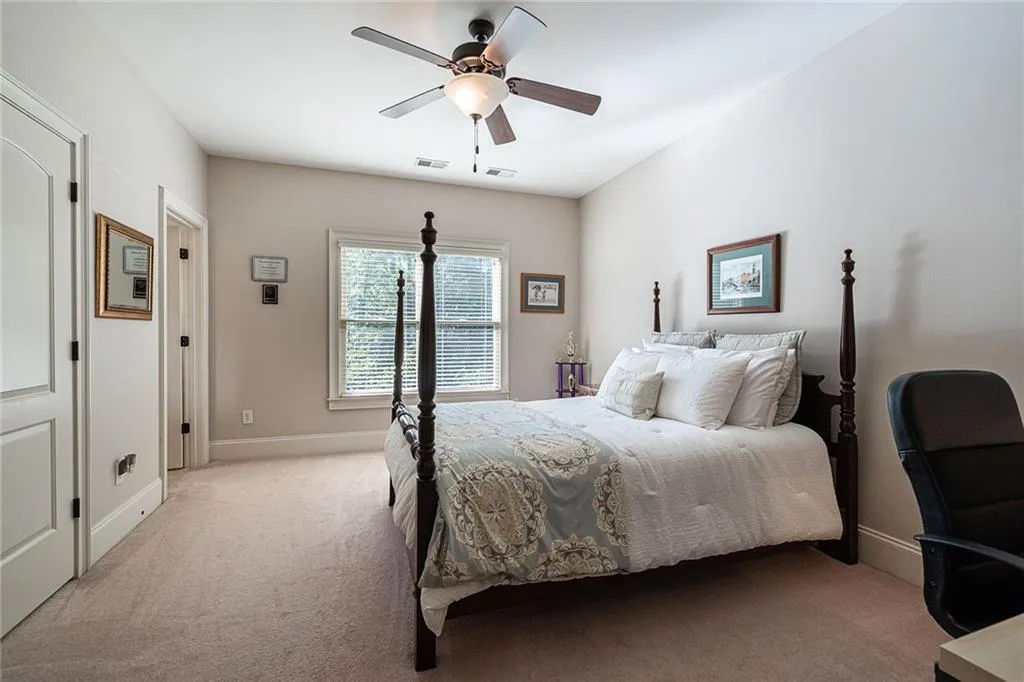 309 Windsor Parkway, Sandy Springs, Georgia 30342, 5 Bedrooms Bedrooms, ,5 BathroomsBathrooms,Residential,Sold,309 Windsor Parkway,6779853