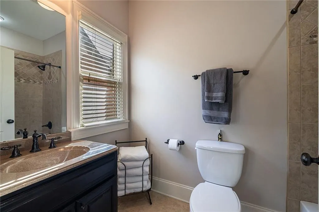 309 Windsor Parkway, Sandy Springs, Georgia 30342, 5 Bedrooms Bedrooms, ,5 BathroomsBathrooms,Residential,Sold,309 Windsor Parkway,6779853