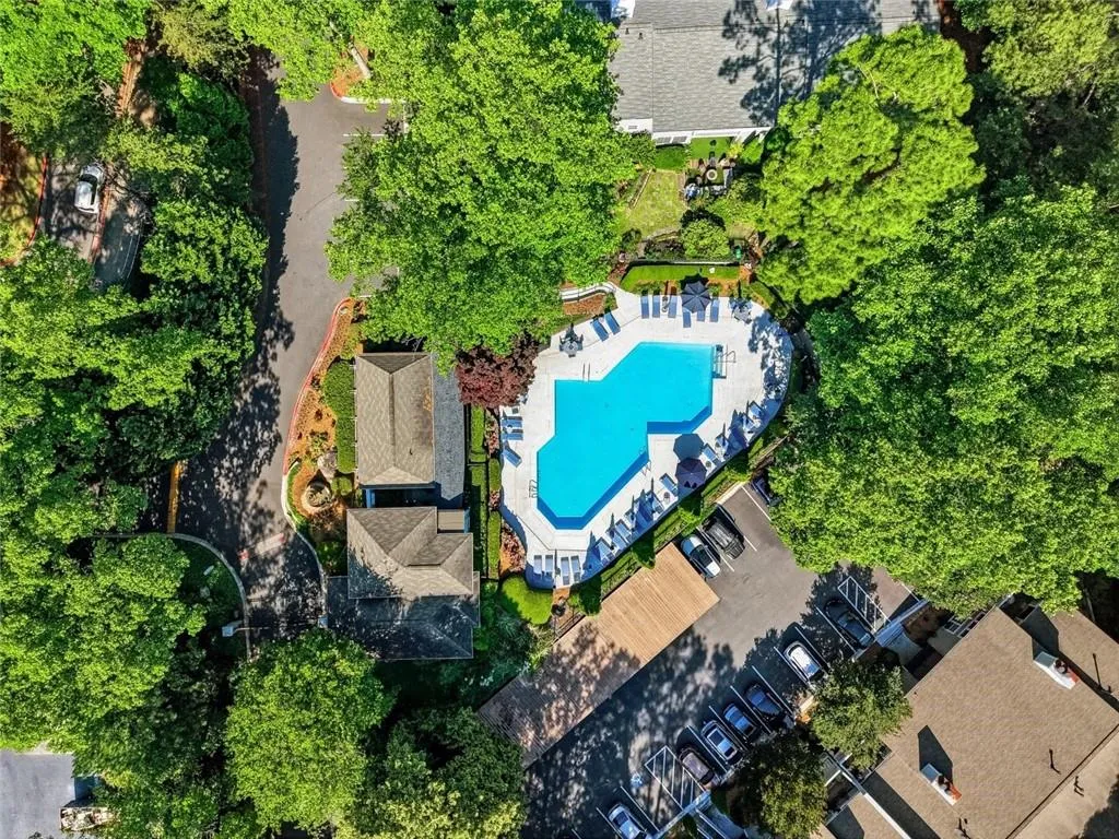 709 Summit North Drive Ne Unit 709, Atlanta, Georgia 30324, 1 Bedroom Bedrooms, 0 ,1 BathroomBathrooms,Residential,For Sale,709 Summit North Drive Ne Unit 709,7774512
