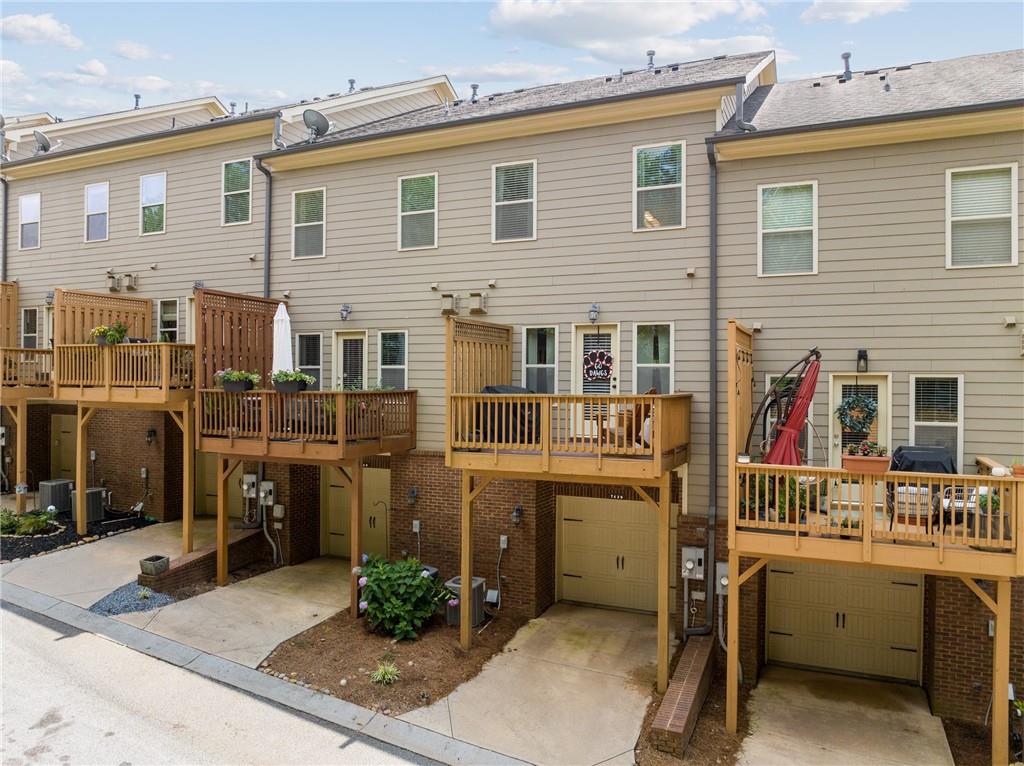 7430 Glisten Avenue, Sandy Springs, Georgia 30328, 3 Bedrooms Bedrooms, ,3 BathroomsBathrooms,Residential,Sold,7430 Glisten Avenue,7267360