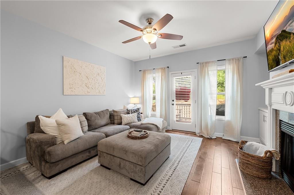 7430 Glisten Avenue, Sandy Springs, Georgia 30328, 3 Bedrooms Bedrooms, ,3 BathroomsBathrooms,Residential,Sold,7430 Glisten Avenue,7267360