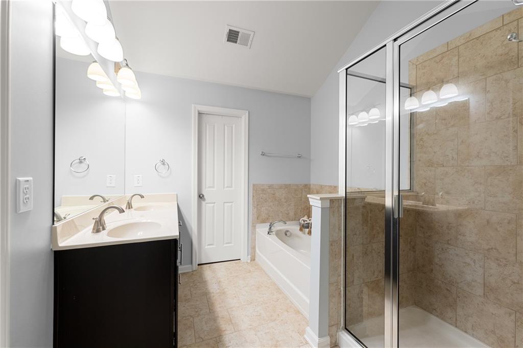 7430 Glisten Avenue, Sandy Springs, Georgia 30328, 3 Bedrooms Bedrooms, ,3 BathroomsBathrooms,Residential,Sold,7430 Glisten Avenue,7267360