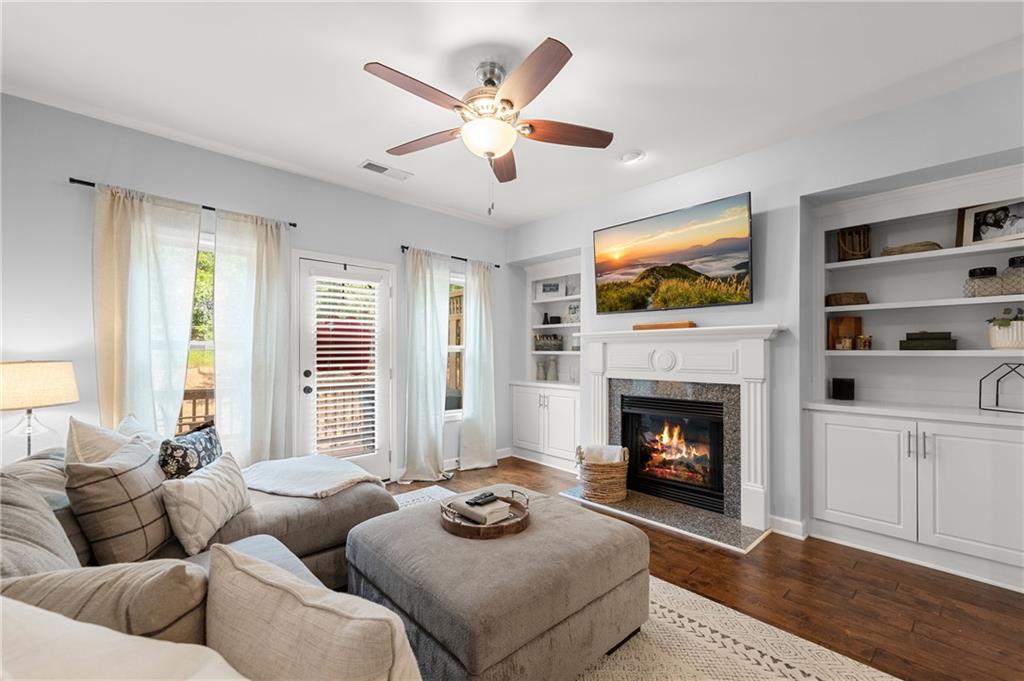 7430 Glisten Avenue, Sandy Springs, Georgia 30328, 3 Bedrooms Bedrooms, ,3 BathroomsBathrooms,Residential,Sold,7430 Glisten Avenue,7267360