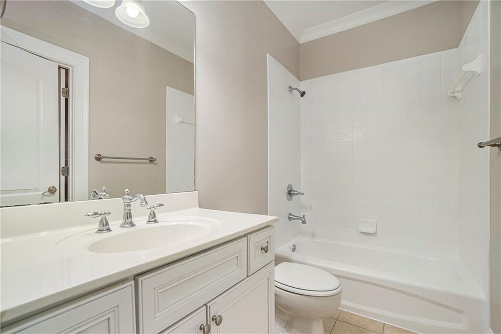 1075 CHARLES TOWNE Square, Sandy Springs, Georgia 30328, 4 Bedrooms Bedrooms, ,3 BathroomsBathrooms,Residential,Sold,1075 CHARLES TOWNE Square,7321739 1075 CHARLES TOWNE Square, Sandy Springs, Georgia 30328, 4 Bedrooms Bedrooms, ,3 BathroomsBathrooms,Residential,Sold,1075 CHARLES TOWNE Square,7321739