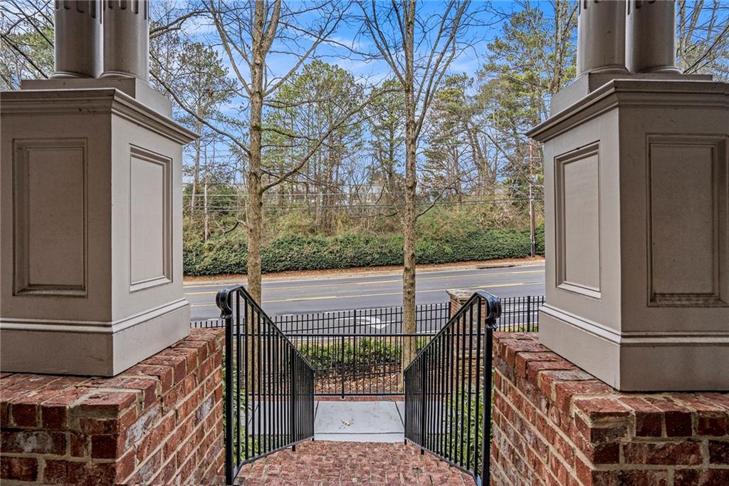 1075 CHARLES TOWNE Square, Sandy Springs, Georgia 30328, 4 Bedrooms Bedrooms, ,3 BathroomsBathrooms,Residential,Sold,1075 CHARLES TOWNE Square,7321739 1075 CHARLES TOWNE Square, Sandy Springs, Georgia 30328, 4 Bedrooms Bedrooms, ,3 BathroomsBathrooms,Residential,Sold,1075 CHARLES TOWNE Square,7321739