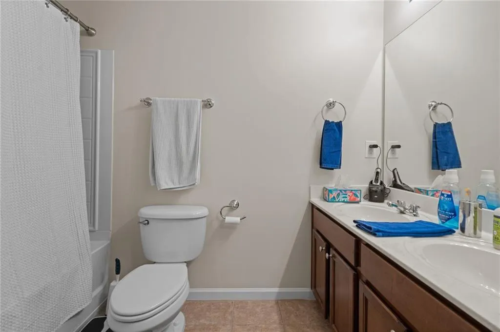 1801 Liberty Parkway Nw, Atlanta, Georgia 30318, 3 Bedrooms Bedrooms, ,3 BathroomsBathrooms,Residential,For Sale,1801 Liberty Parkway Nw,7472059
