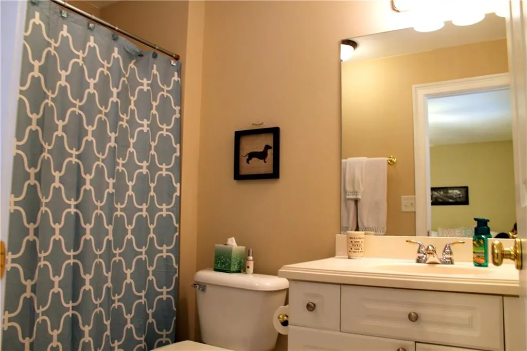 602 Masons Creek Circle Unit 602, Sandy Springs, Georgia 30350, 2 Bedrooms Bedrooms, ,2 BathroomsBathrooms,Residential,Sold,602 Masons Creek Circle Unit 602,5699310