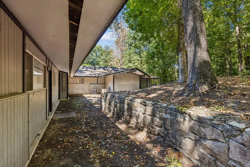 1510 W Wesley Road Nw, Atlanta, Georgia 30327, 7 Bedrooms Bedrooms, 0 ,7 BathroomsBathrooms,Land,For Sale,1510 W Wesley Road Nw,7834027