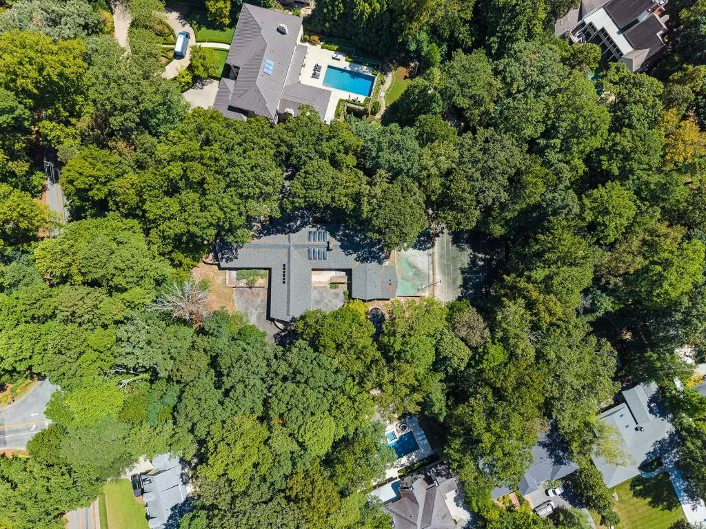 1510 W Wesley Road Nw, Atlanta, Georgia 30327, 7 Bedrooms Bedrooms, 0 ,7 BathroomsBathrooms,Land,For Sale,1510 W Wesley Road Nw,7834027