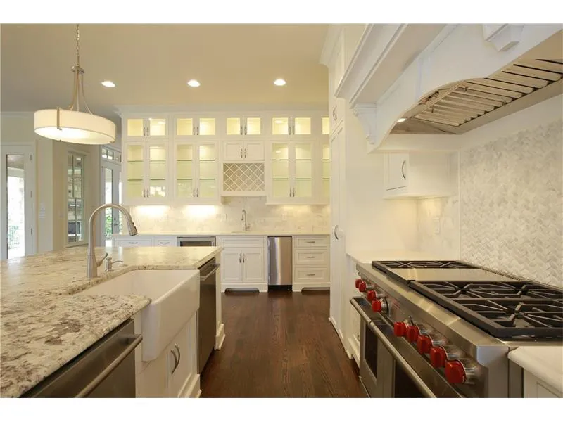 580 High Point Lane, Atlanta, Georgia 30342, 5 Bedrooms Bedrooms, ,5 BathroomsBathrooms,Residential,Sold,580 High Point Lane,5700196