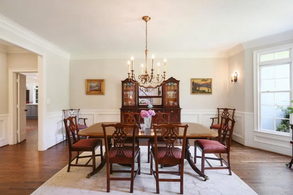 105 N Devereux Court Nw, Atlanta, Georgia 30327, 5 Bedrooms Bedrooms, ,4 BathroomsBathrooms,Residential,Sold,105 N Devereux Court Nw,5859614