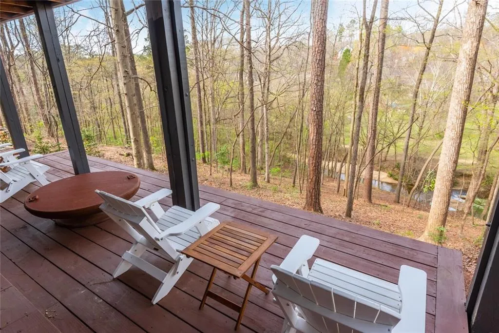 455 Stone Mill Trail, Sandy Springs, Georgia 30328, 5 Bedrooms Bedrooms, ,4 BathroomsBathrooms,Residential,Sold,455 Stone Mill Trail,7176909