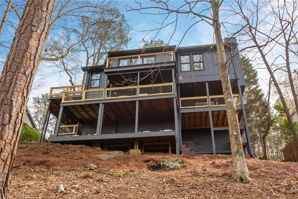 455 Stone Mill Trail, Sandy Springs, Georgia 30328, 5 Bedrooms Bedrooms, ,4 BathroomsBathrooms,Residential,Sold,455 Stone Mill Trail,7176909