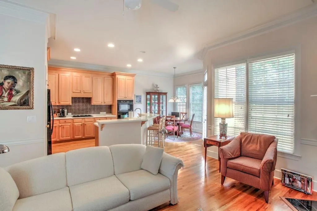 4633 Ivygate Circle Se, Atlanta, Georgia 30339, 3 Bedrooms Bedrooms, ,3 BathroomsBathrooms,Residential,Sold,4633 Ivygate Circle Se,6013580