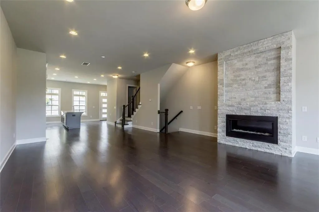 4145 Township Parkway, Atlanta, Georgia 30342, 3 Bedrooms Bedrooms, ,3 BathroomsBathrooms,Residential,Sold,4145 Township Parkway,5822693