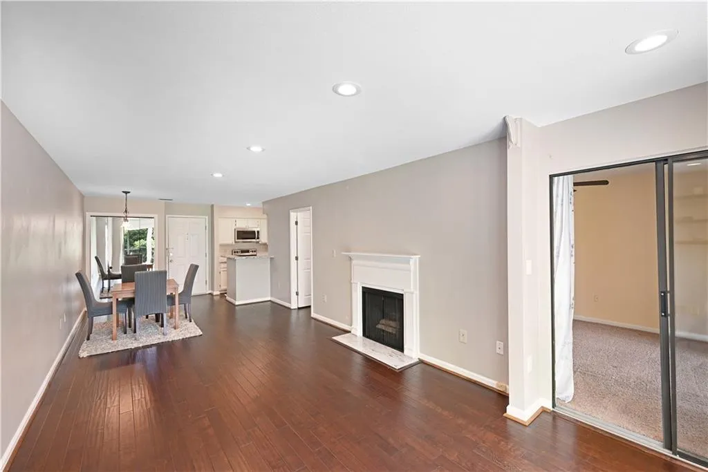1312 Pine Heights Drive Ne, Atlanta, Georgia 30324, 1 Bedroom Bedrooms, ,1 BathroomBathrooms,Residential,For Sale,1312 Pine Heights Drive Ne,7574743