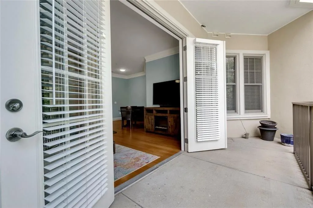 3621 Vinings Slope Se Unit 3311, Atlanta, Georgia 30339, 1 Bedroom Bedrooms, ,1 BathroomBathrooms,Residential,For Sale,3621 Vinings Slope Se Unit 3311,7620990